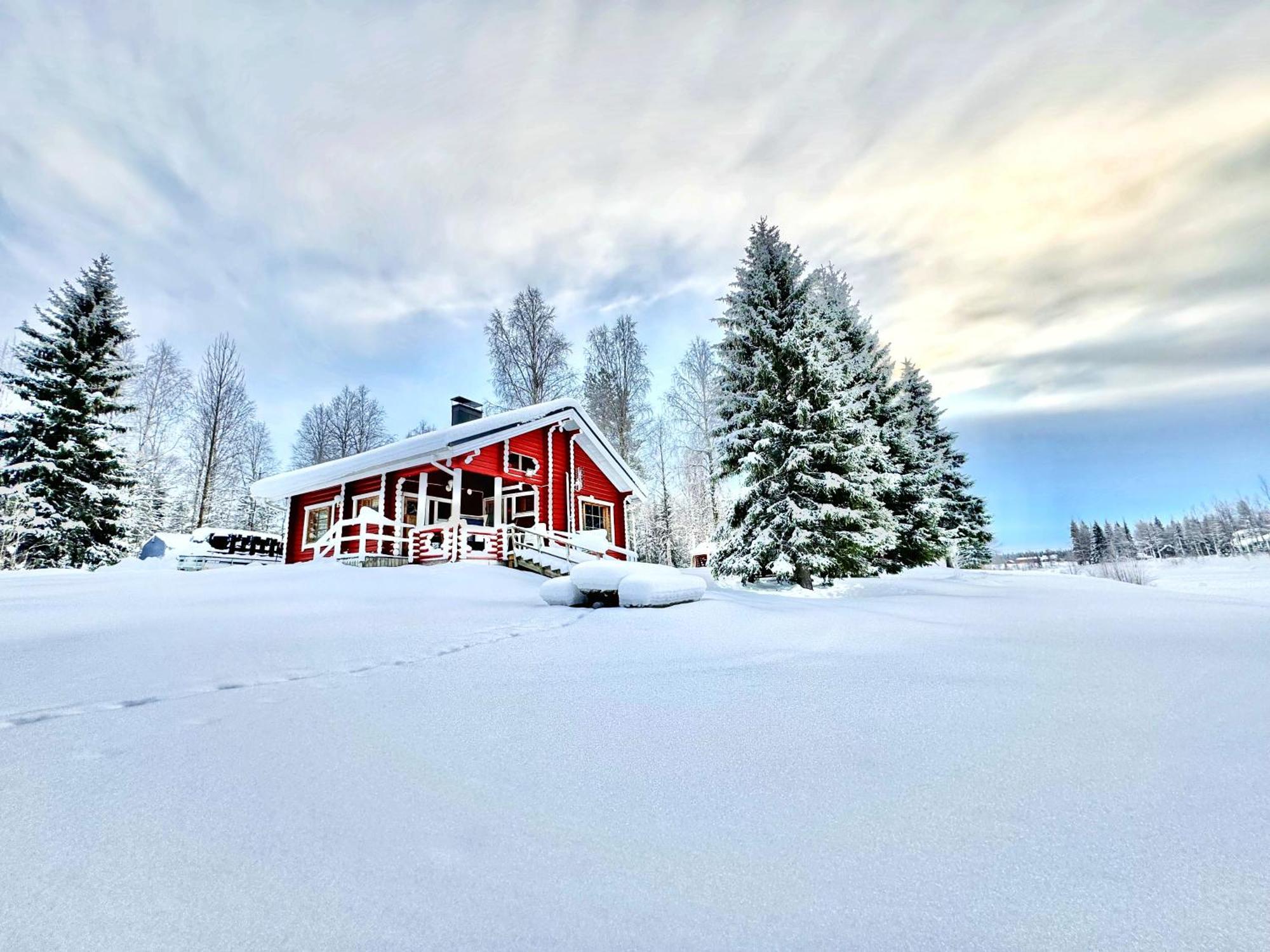 Lapin Villa Hiisi Joen Rannalla รานูอา ภายนอก รูปภาพ